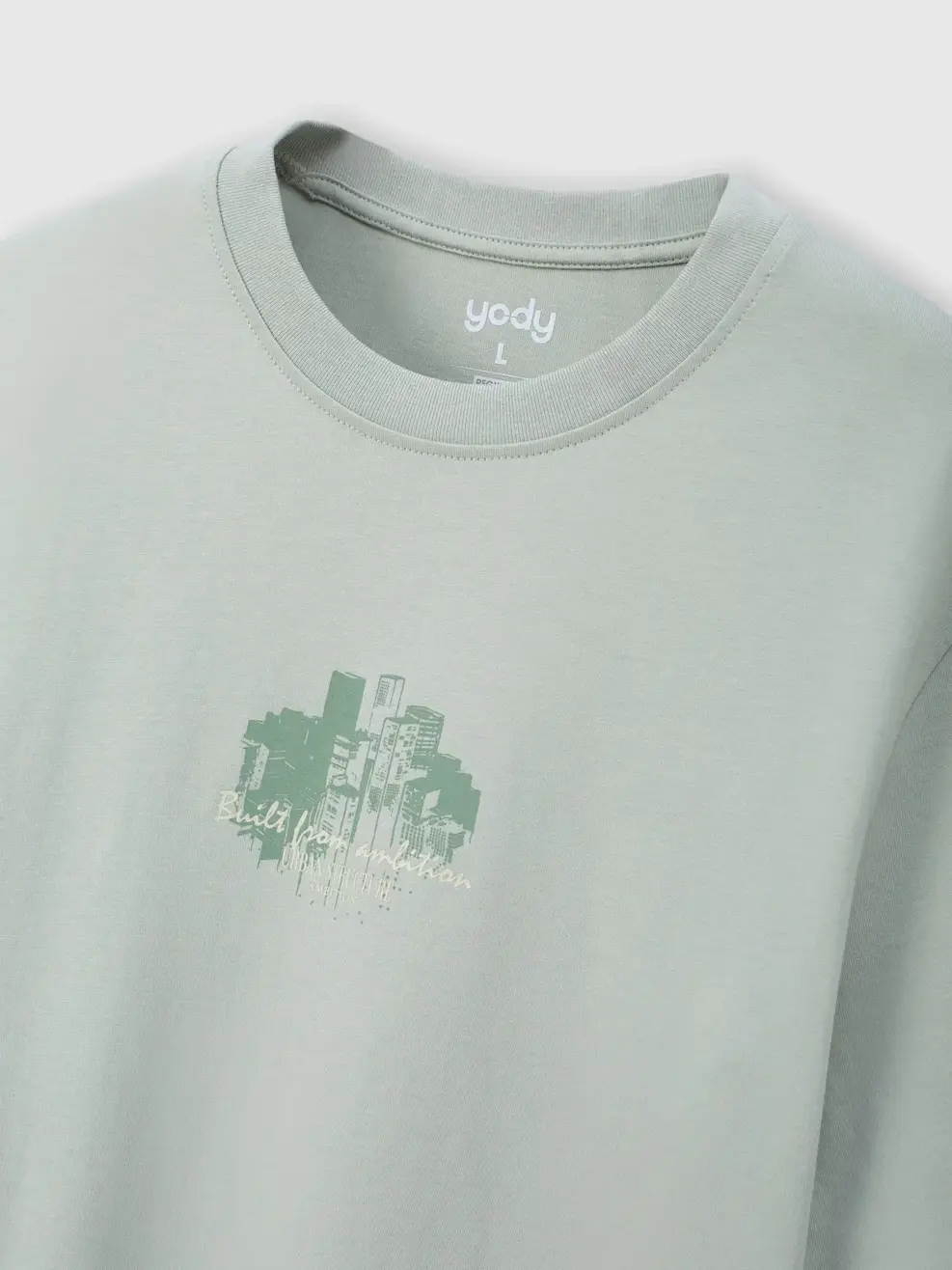 Áo Phông Nam Regular In BUILT FROM AMBITION -  Xanh Lá 147 - M