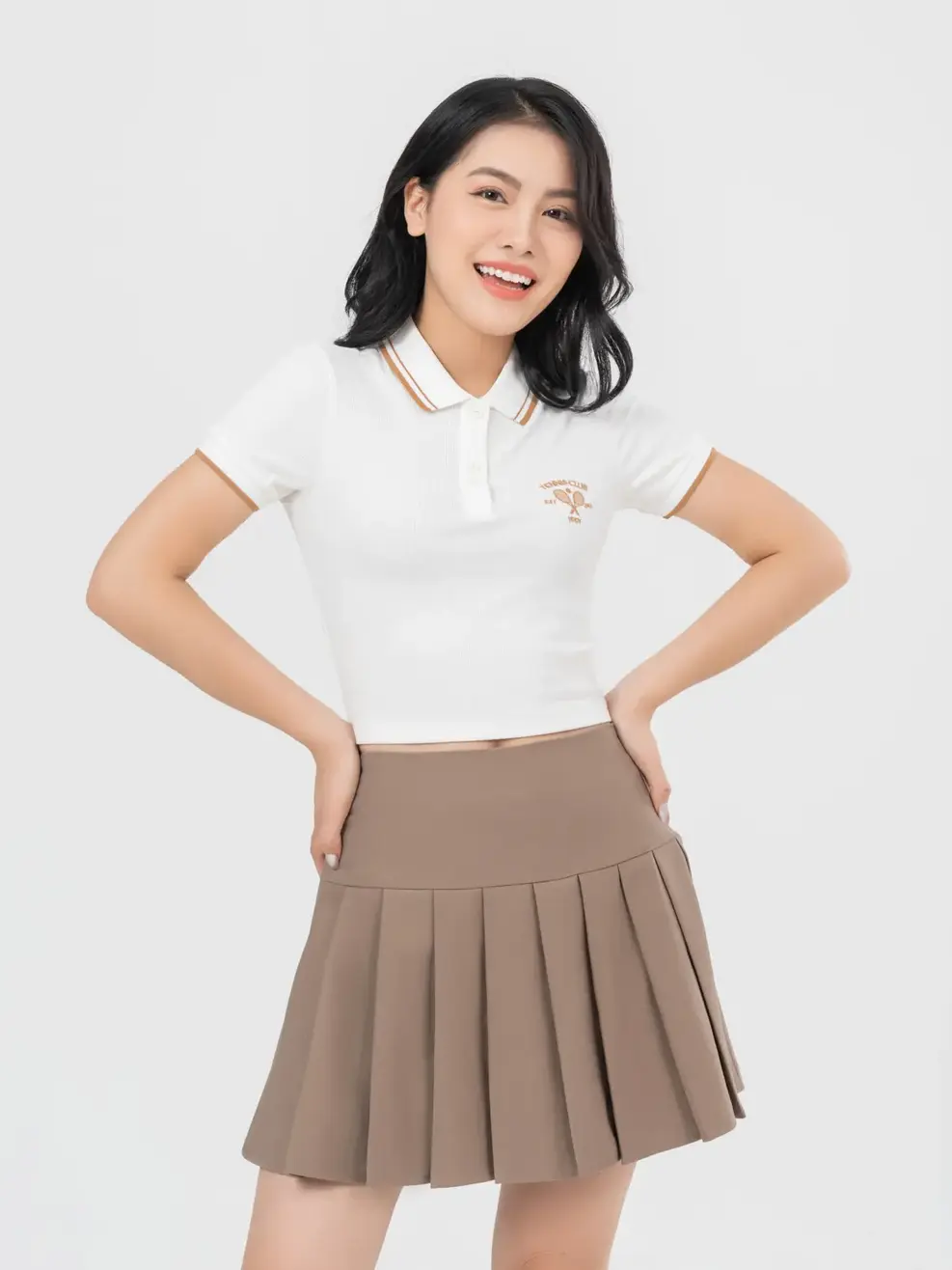 Polo Nữ Thun Rib Thêu Hình - Trắng - S