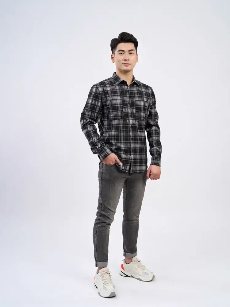 Sơ mi kẻ 2 túi ngực - Kẻ đen - L