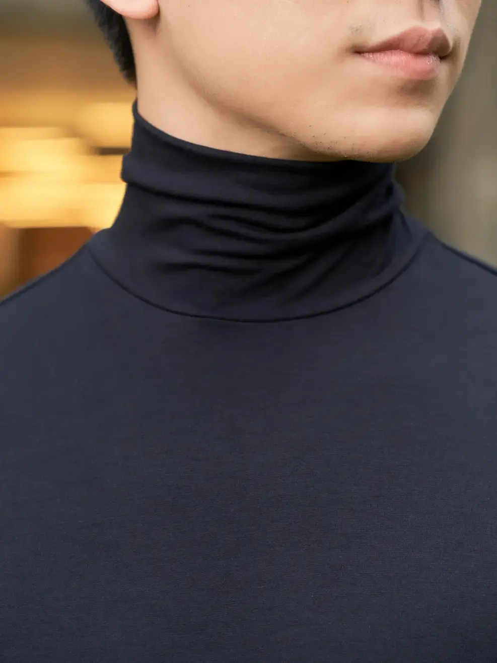 Áo Giữ Nhiệt Cổ Lọ - Đen - M