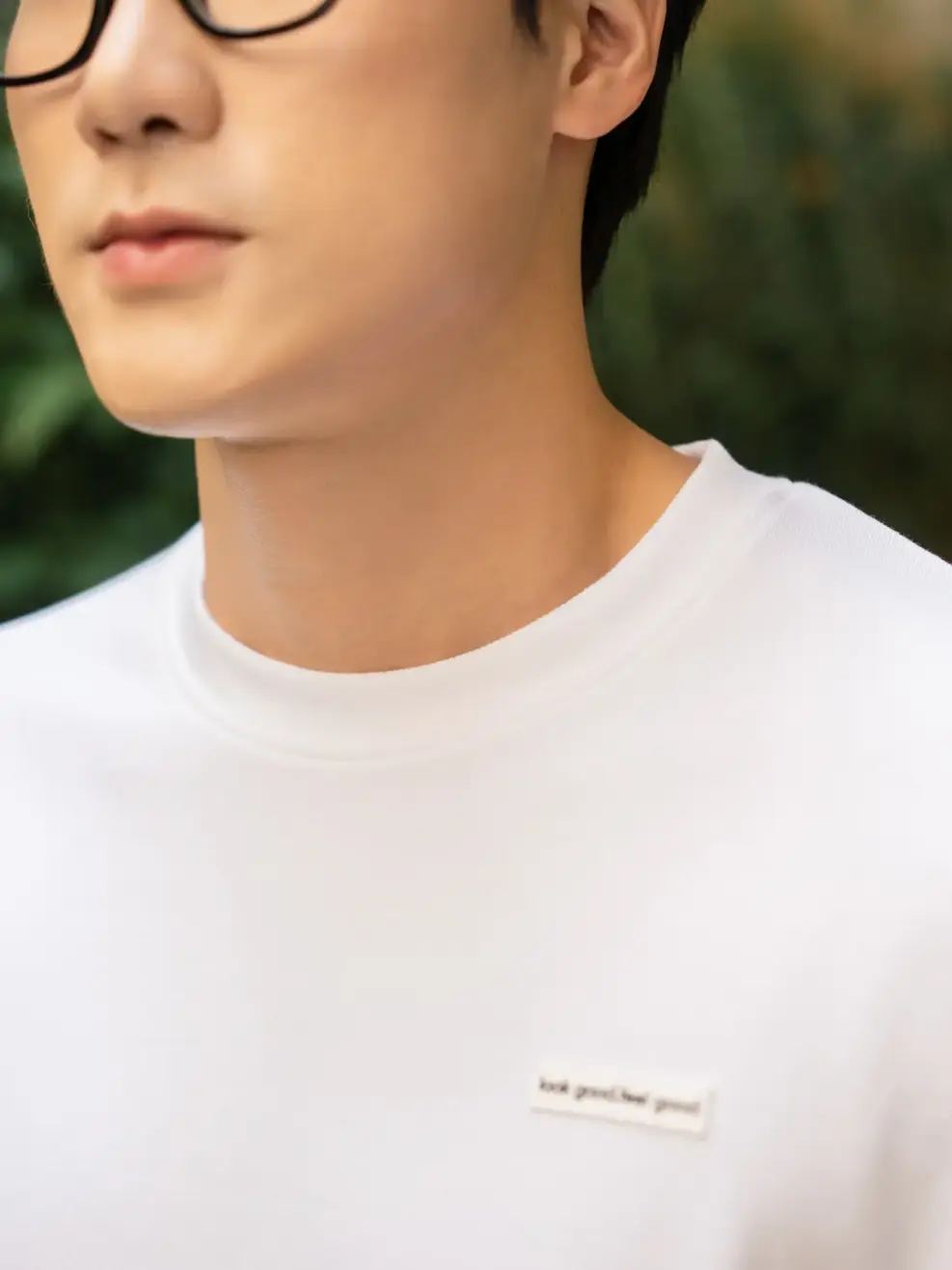 Áo thu đông dáng rọng in ngực - Trắng 1 - M