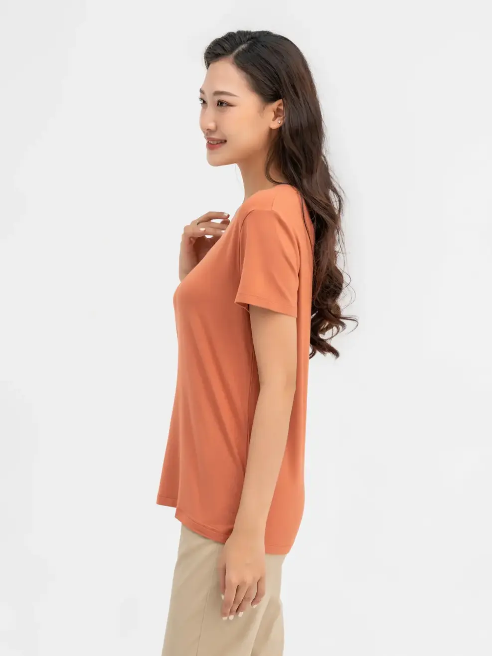 Áo Thun Nữ Cổ Tim Bamboo - Nâu - F