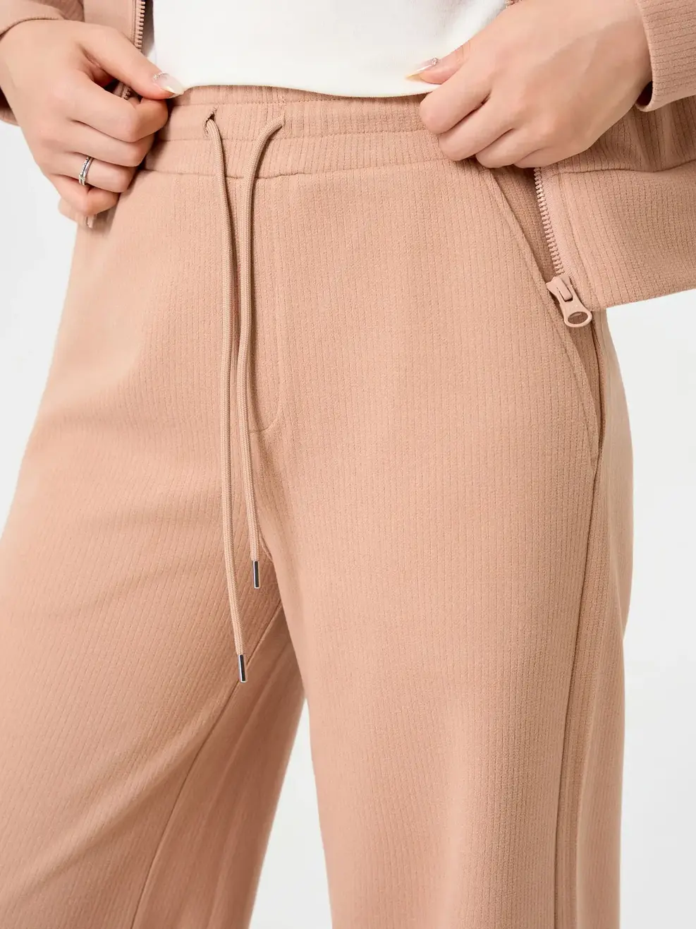 Bộ Đồ Quần Suông Năng Động - Nâu 118 - S