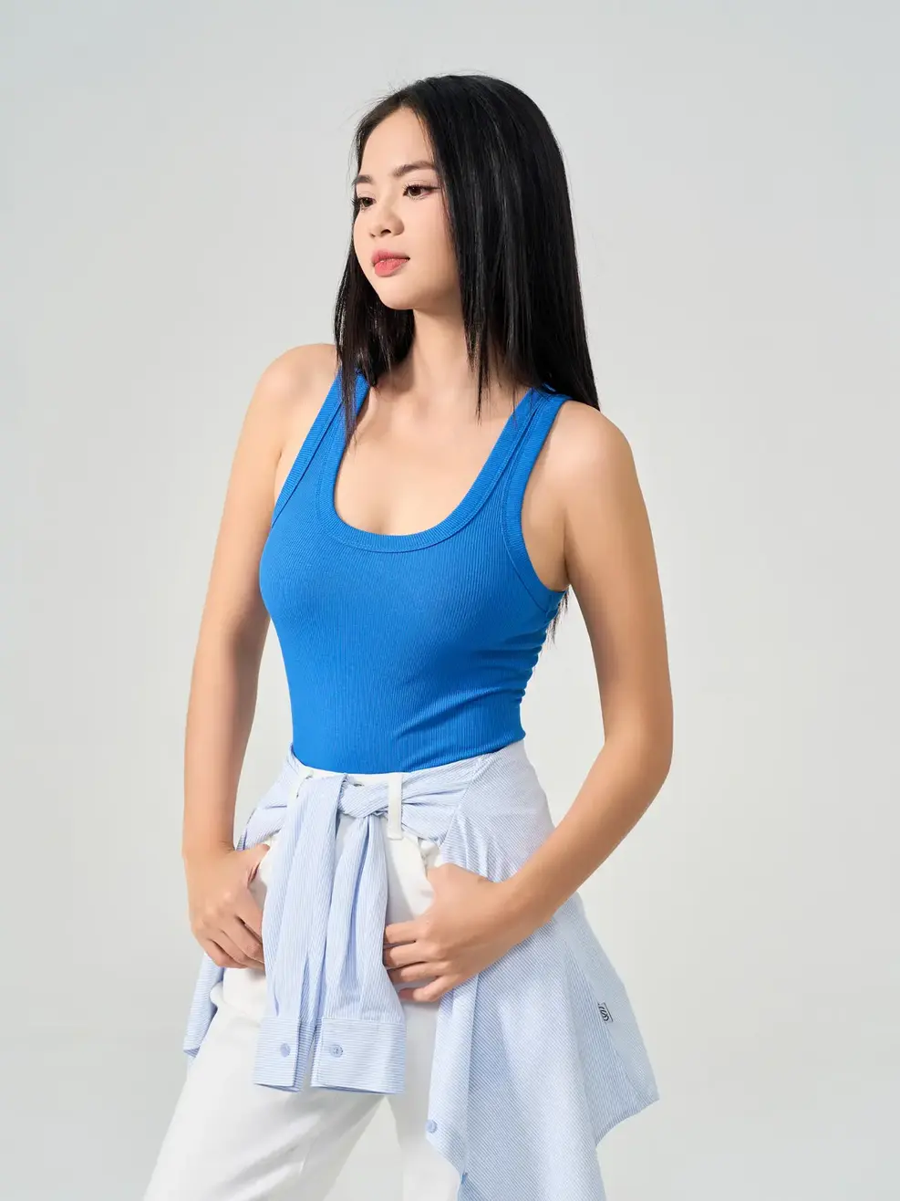 Áo 3 Lỗ Nữ Thun Rib Tăm Nhỏ Cơ Bản Cổ Rộng - Xanh dương - S