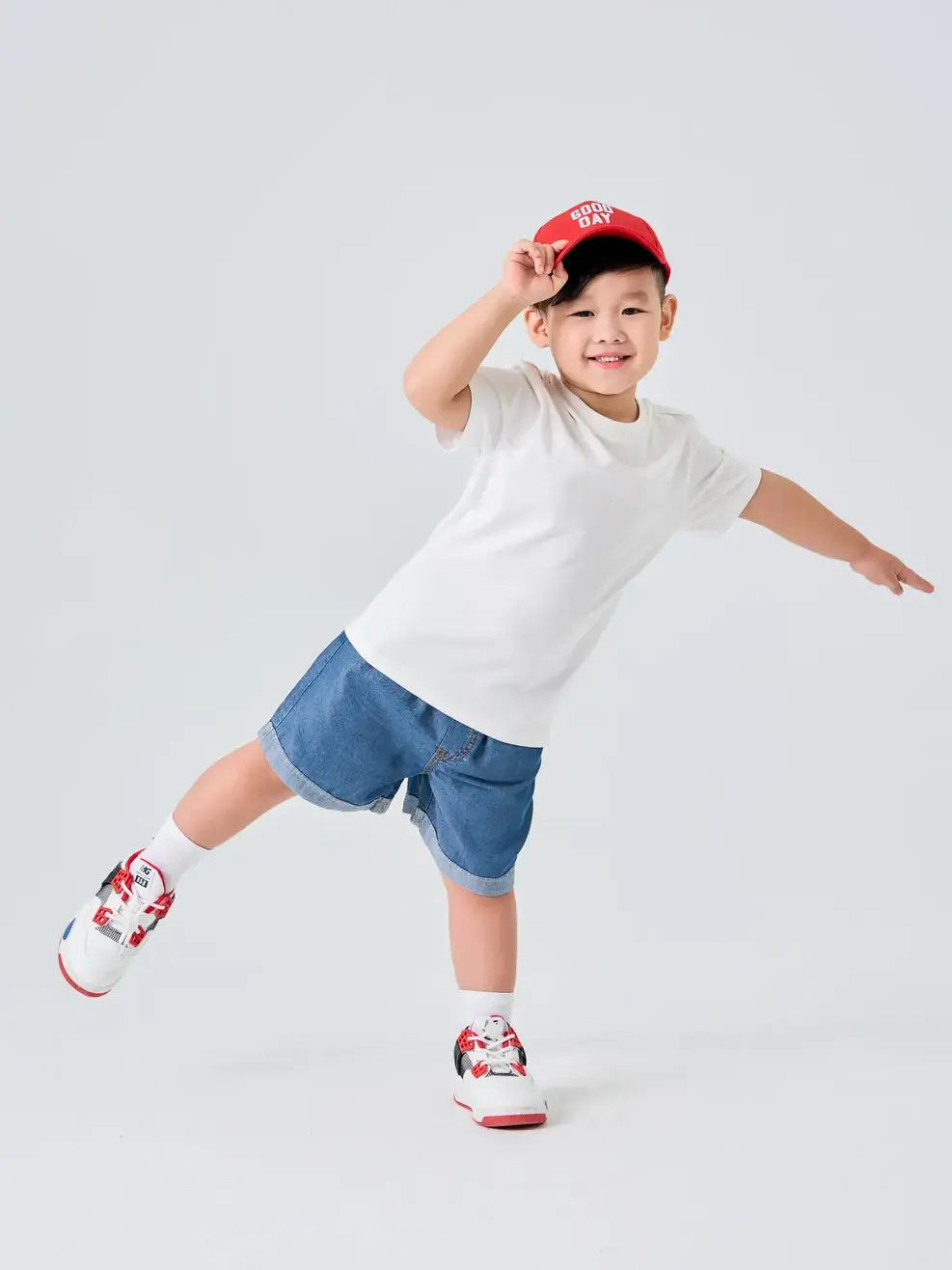 Sooc Jean Kid Nhỏ Gấp Gấu - Xanh đậm - 4-5