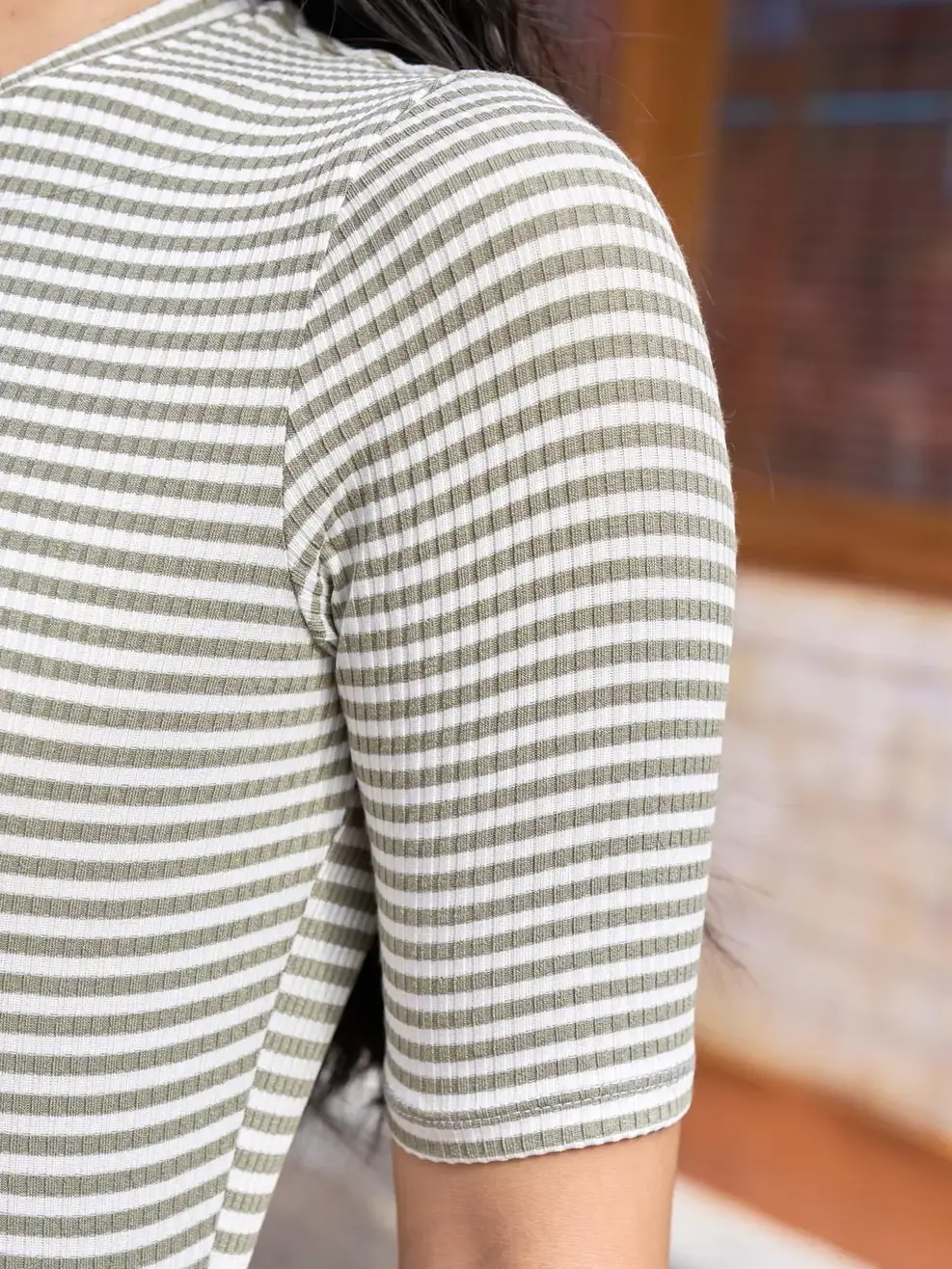 Áo thu đông nữ dáng ôm croptop - Kẻ xanh lục. - S