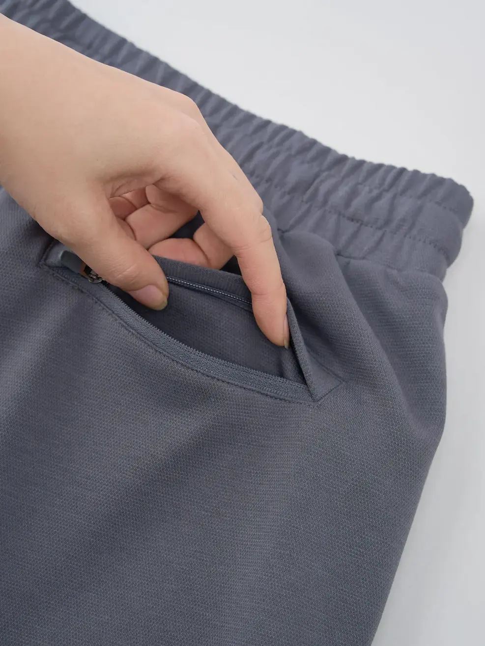 Quần Nỉ Thể Thao Nam In Sườn - Xám đậm - 29