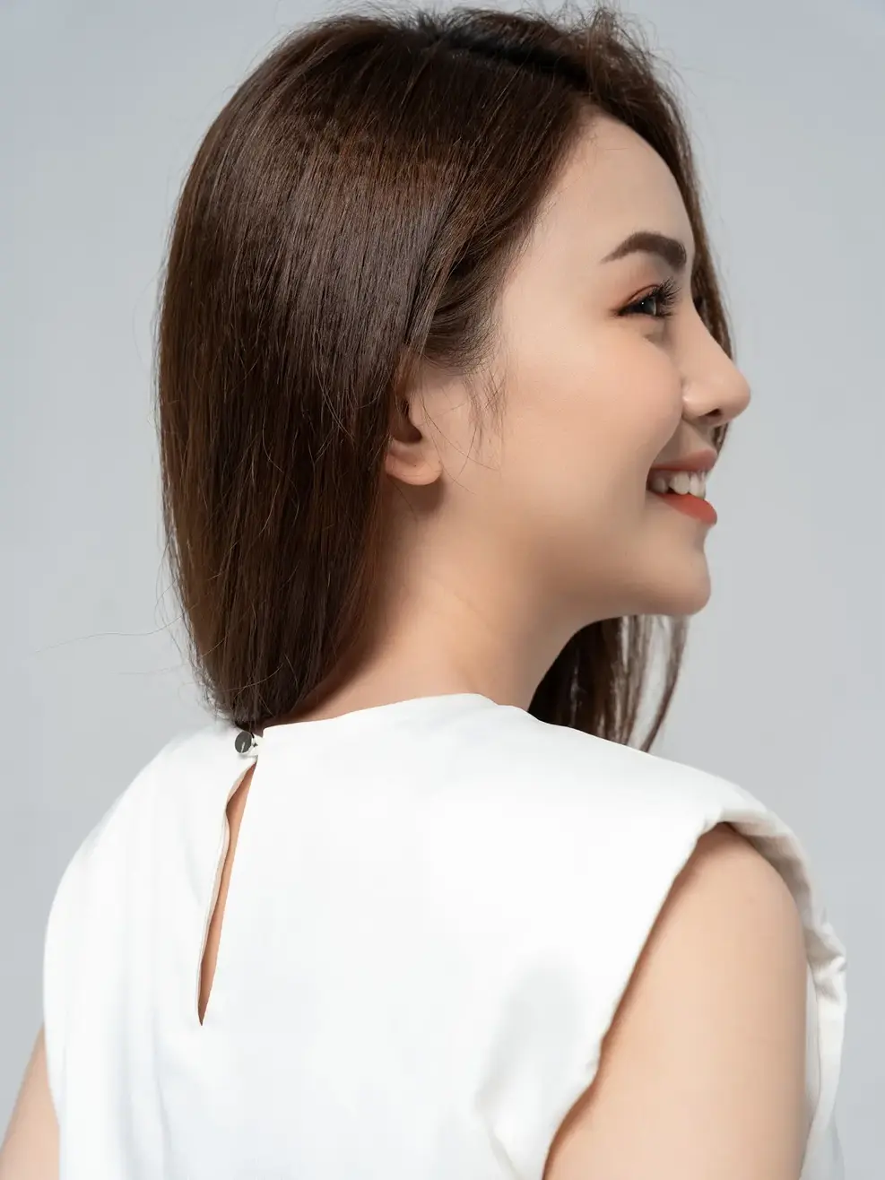 Sơ mi tay chờm vai đệm - Trắng - L