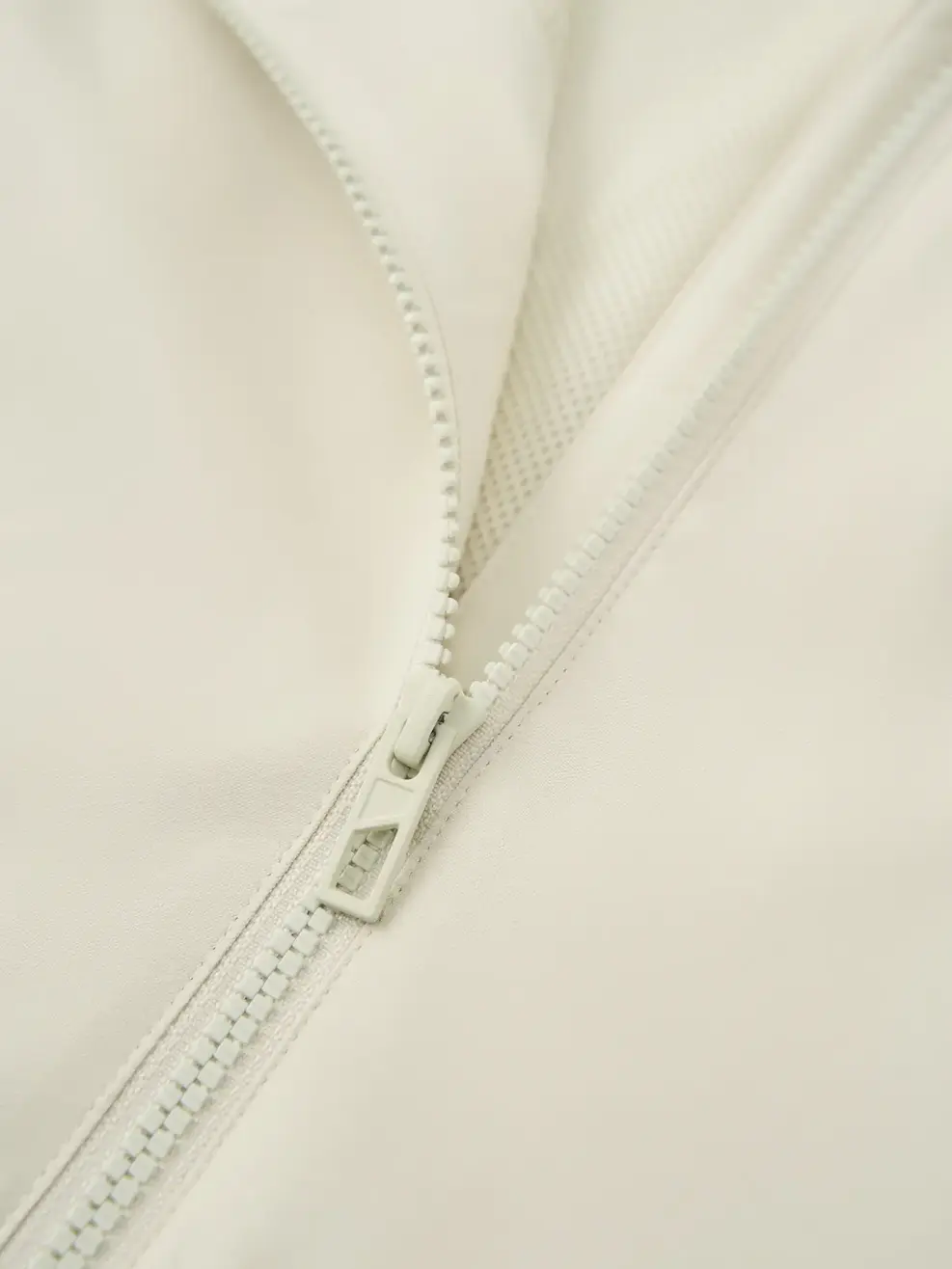 Áo Khoác Gió Nam Gia Đinh 3C Promax - Beige 058 - M