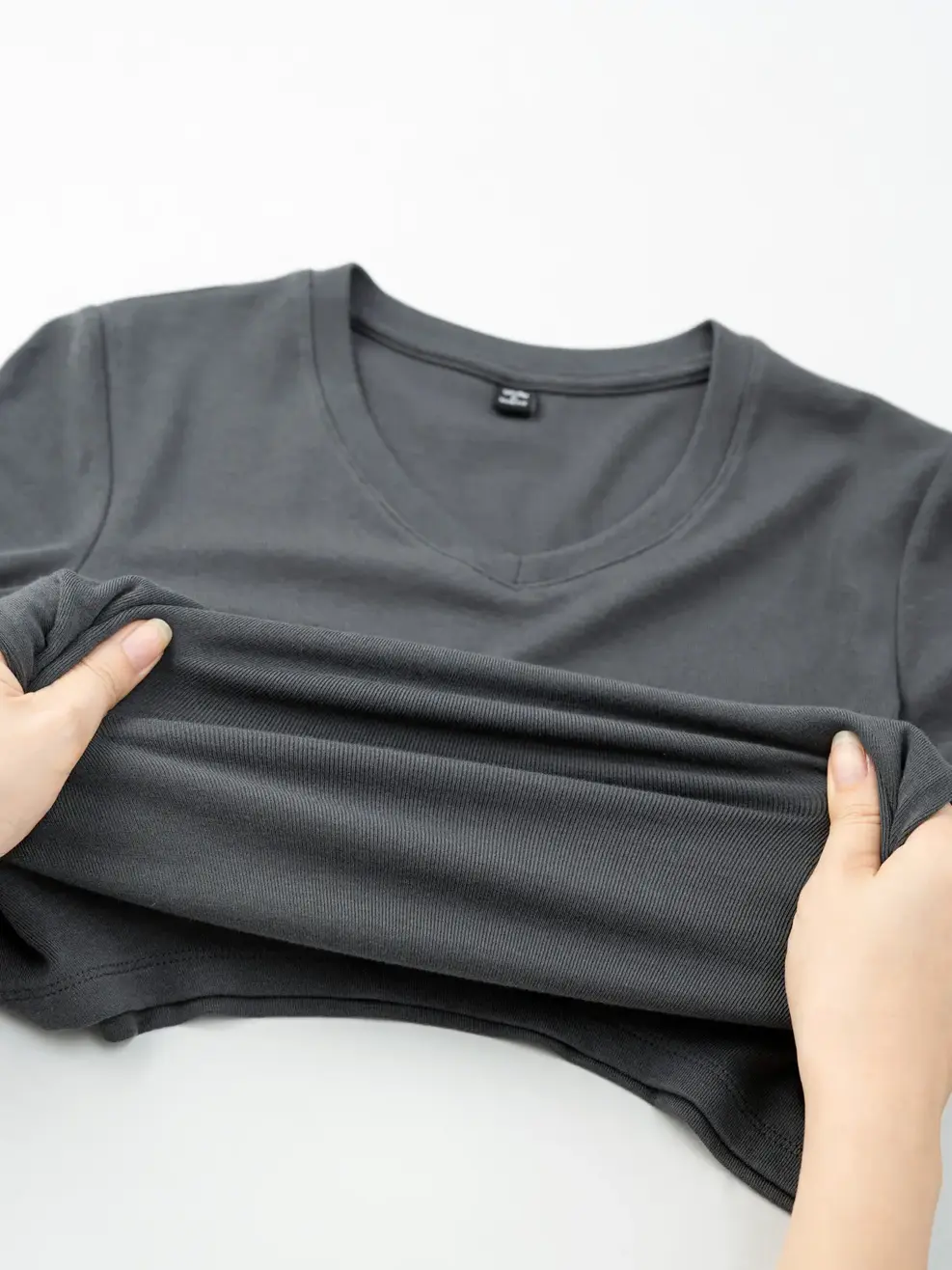 Áo Thu Đông Nữ Cổ Tim - Ghi Đậm - S