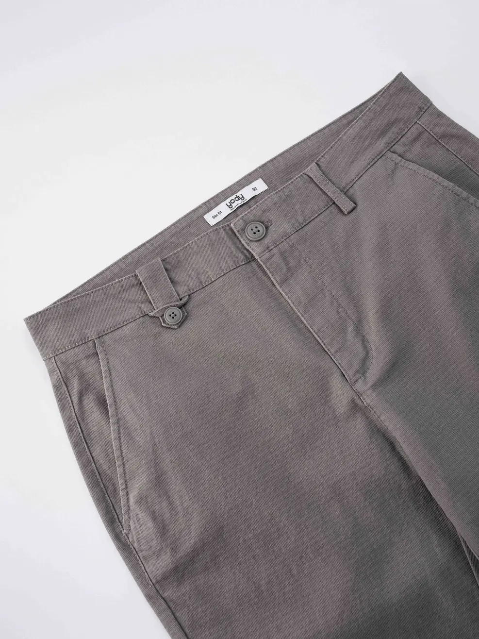 Quần Kaki Nam Có Cá Đỉa Thân Trước - Ghi Đậm - 29