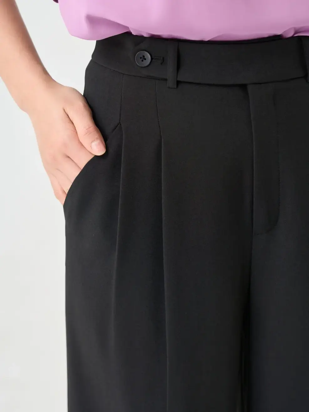 Quần Âu Nữ Dáng Suông Ly Túi Cơi Chéo - Đen - S