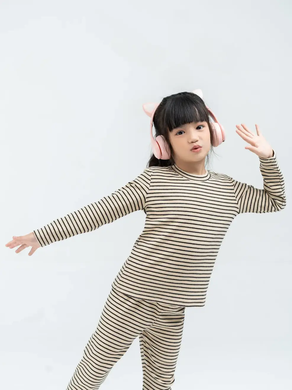 Bộ đồ trẻ em kẻ dáng ôm - Be 1 - 2