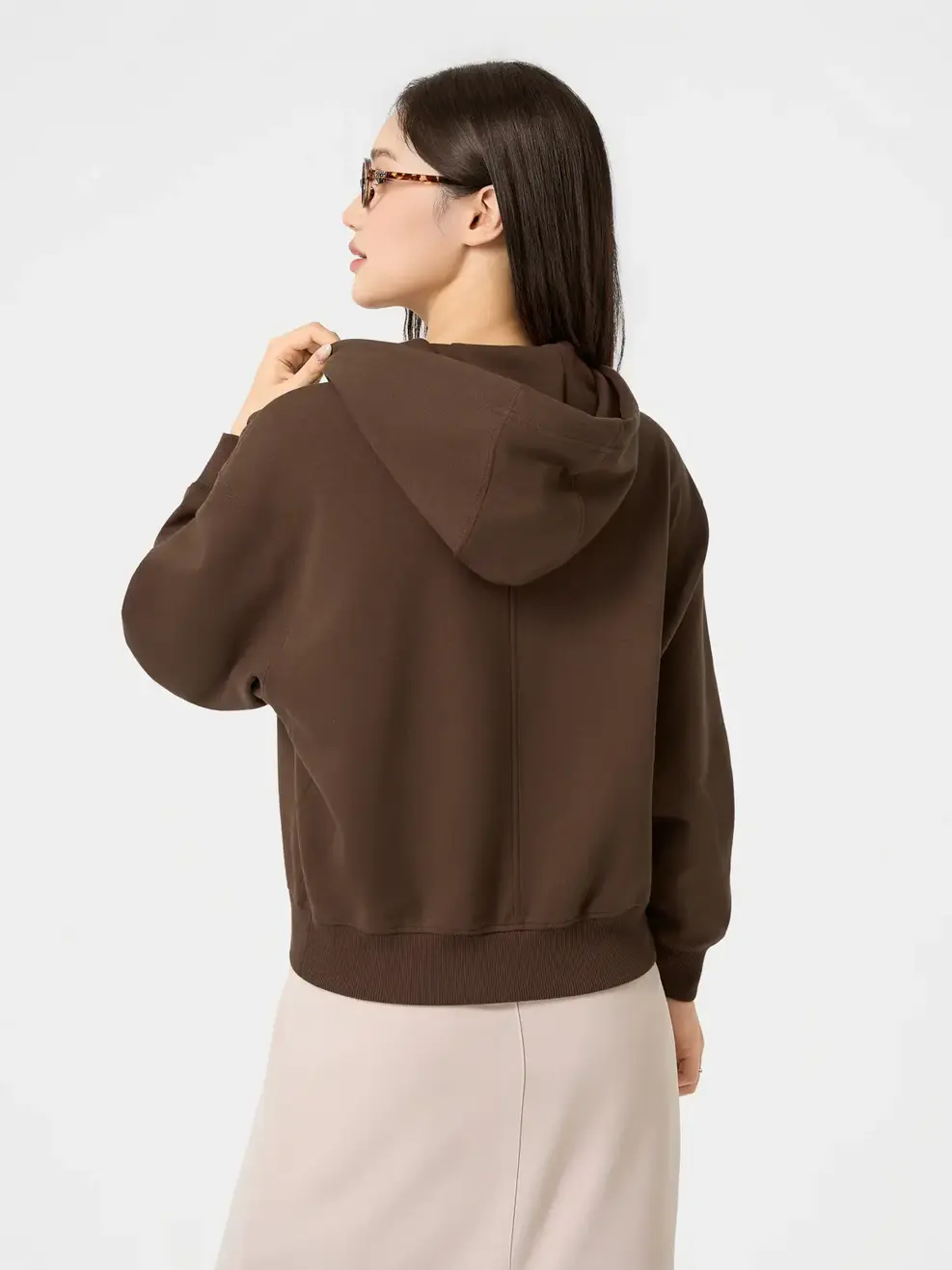 Áo Nỉ Mũ Cơ Bản Dáng Suông - NÂU 147  - S