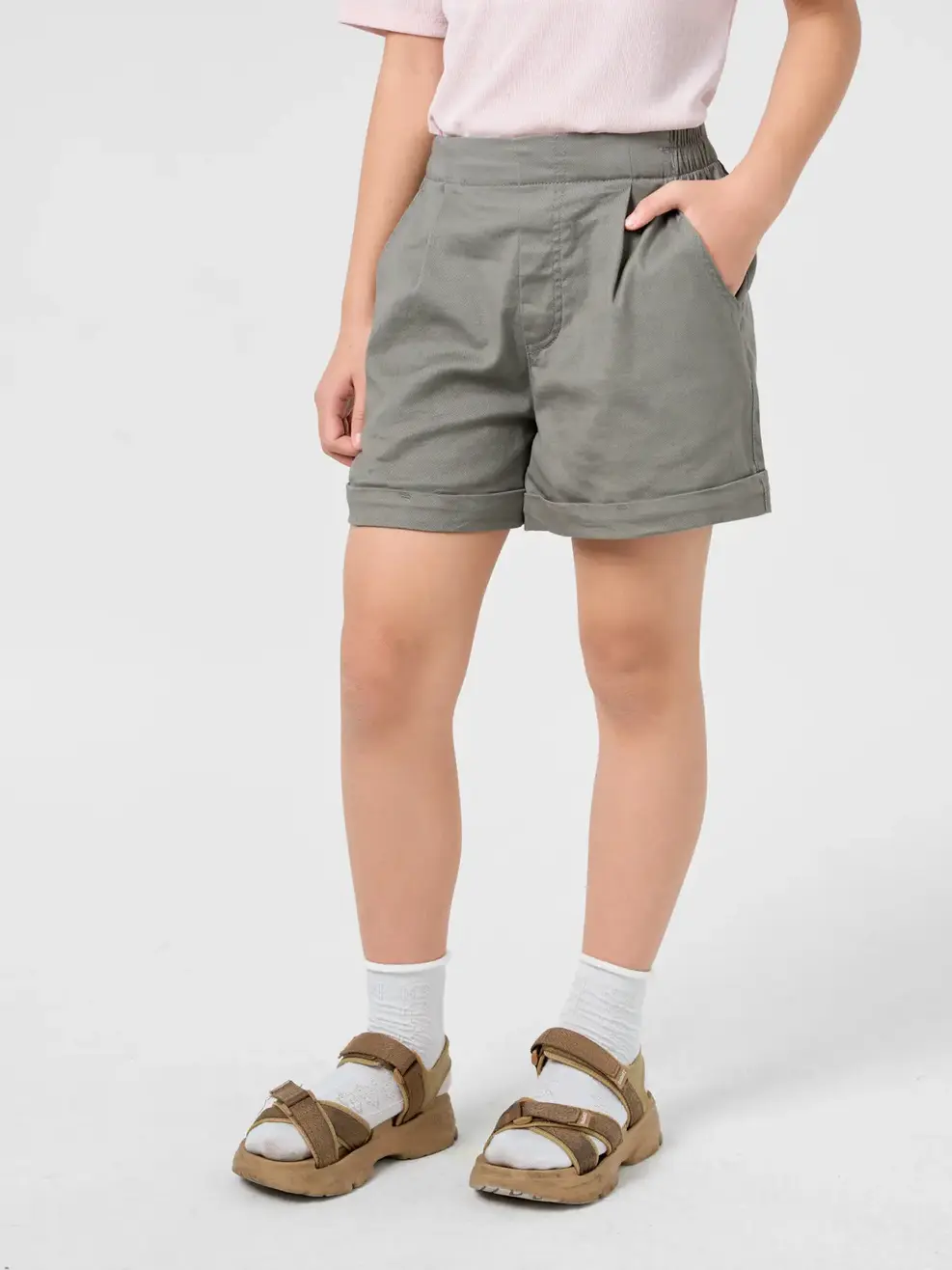 Quần Shorts Bé Gái Cơ Bản Xếp Li - Xám 014 - 10-11