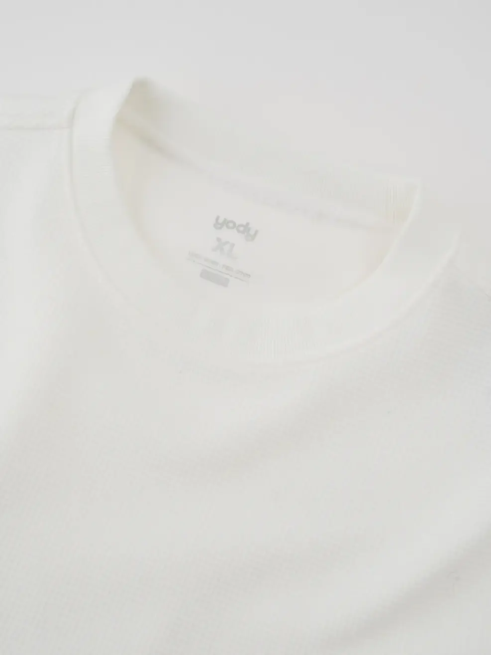 Áo Nỉ Nam Vải Hiệu Ứng - Trắng 001 - M