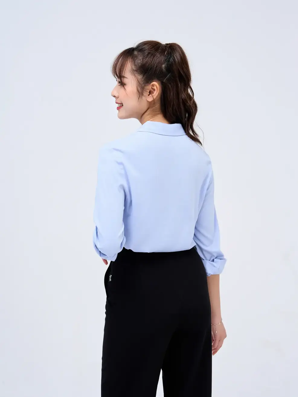 Sơ mi dài tay nữ Visco cơ bản - Xanh - XL