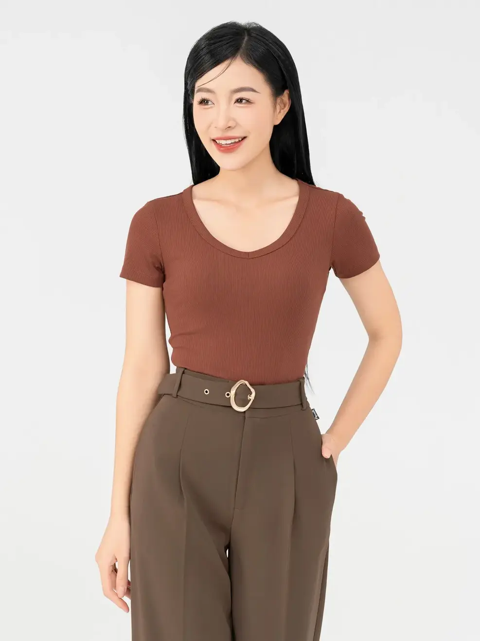 Áo Phông Nữ Thun Rib Cổ Tim - Nâu - S