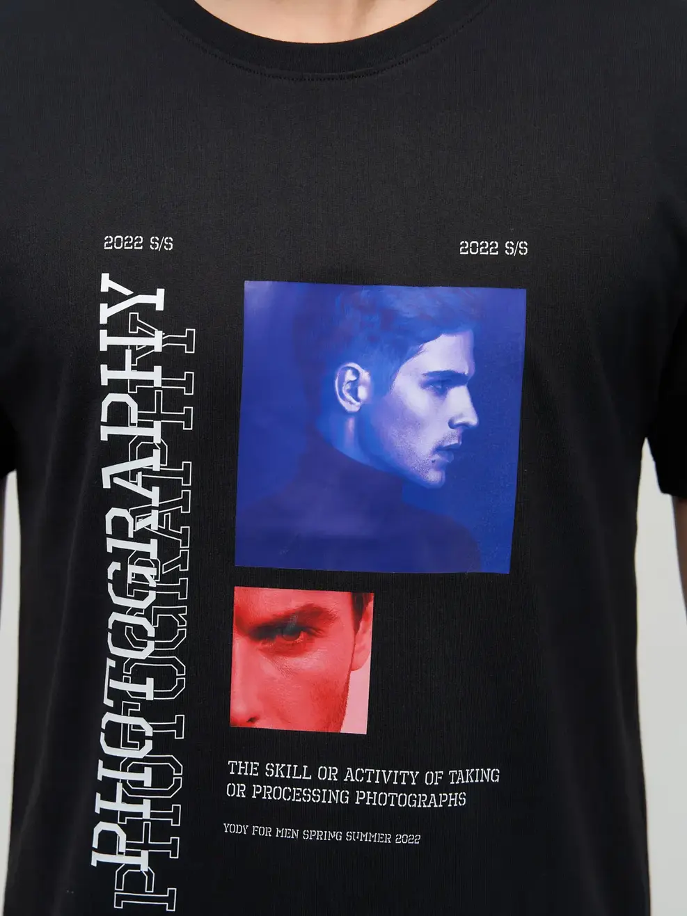 Áo thun nam in chữ PHOTOGRAPHY - Đen - 2XL