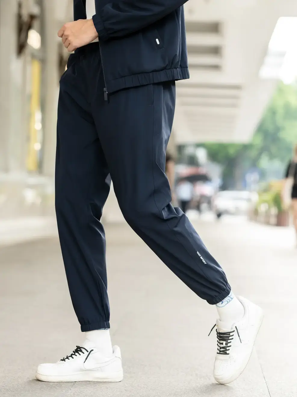 Bộ đồ thể thao nam gió cổ dựng - Navy - L