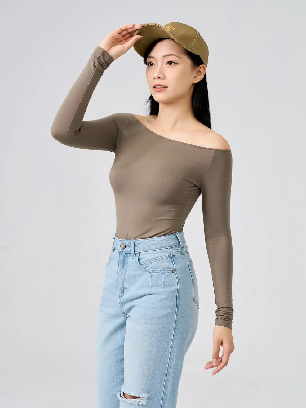 Áo Thu Đông Nữ Trễ Vai - Nâu - S