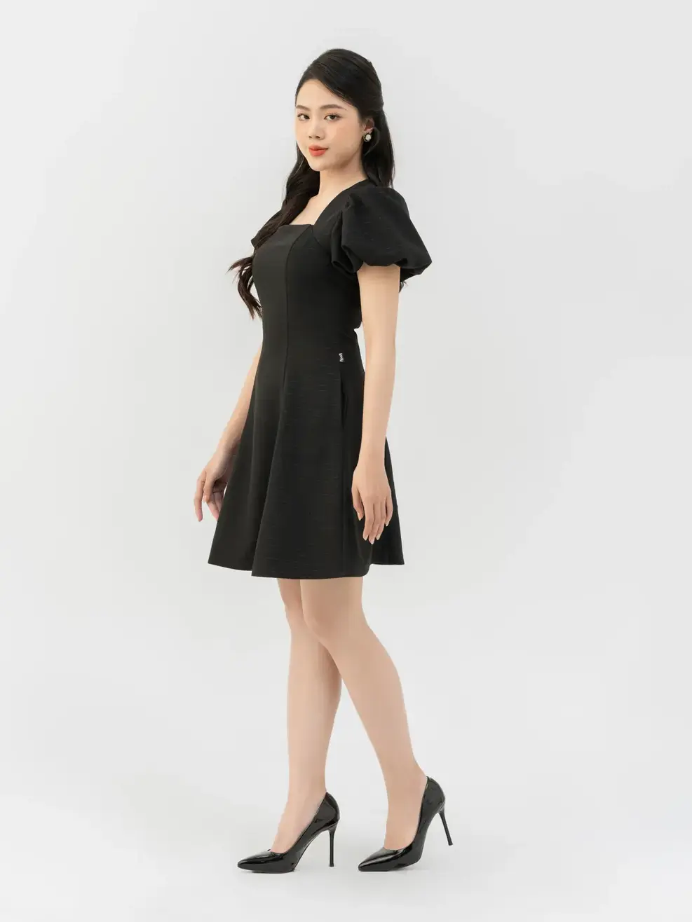 Váy 7 Mành Tay Bồng - Đen - S