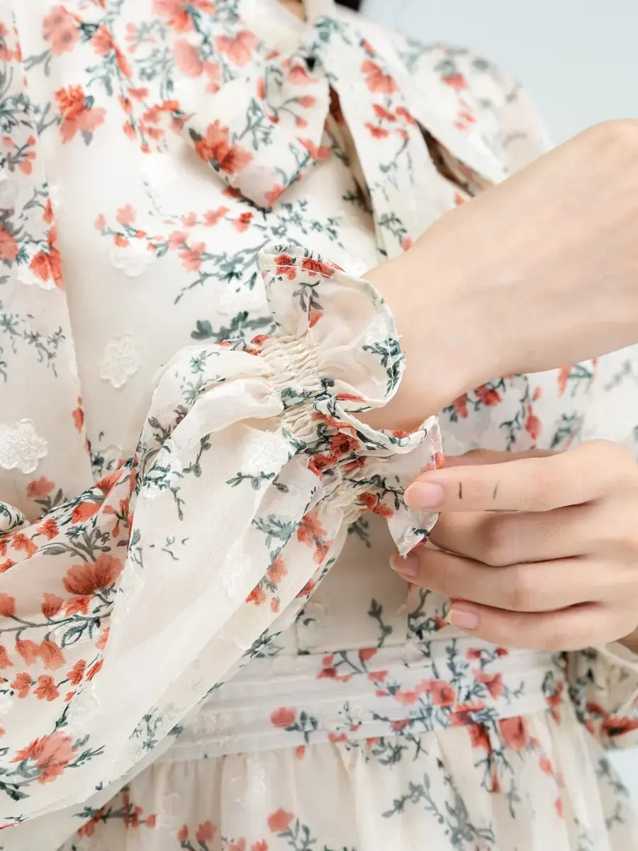 Đầm hoa nhí cổ buộc nơ - Hồng - M