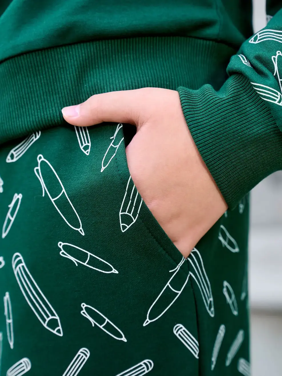 Bộ đồ kid lớn in Pen - Xanh Lá - 10