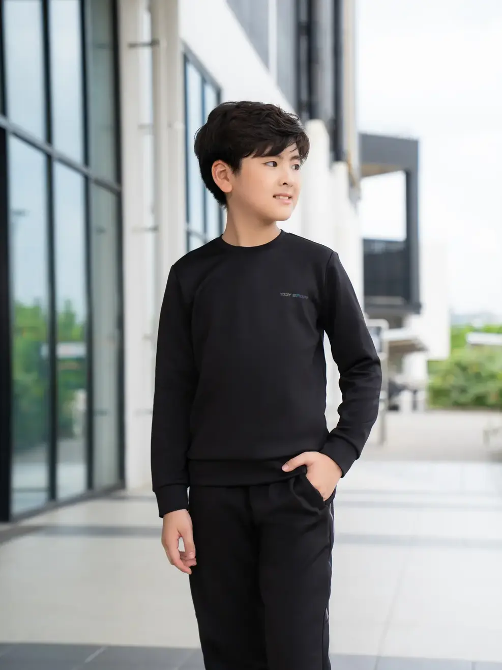 Bộ đồ thể thao trẻ em in sọc - Đen - 8