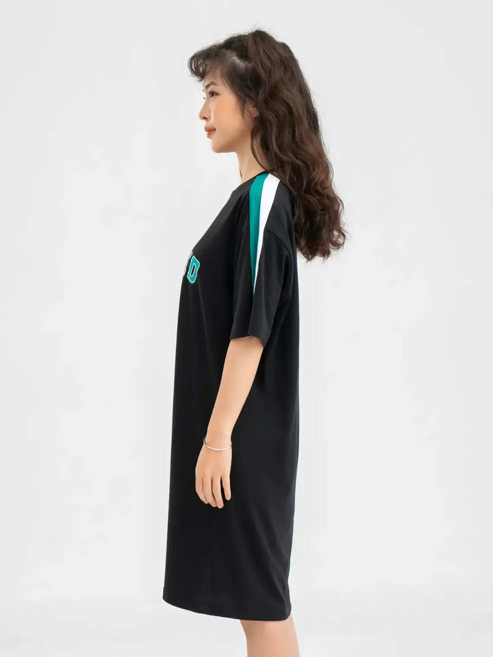 Váy Thun Nữ Dáng Rộng Phố Tay Madrid - ĐEN XANH LÁ - S