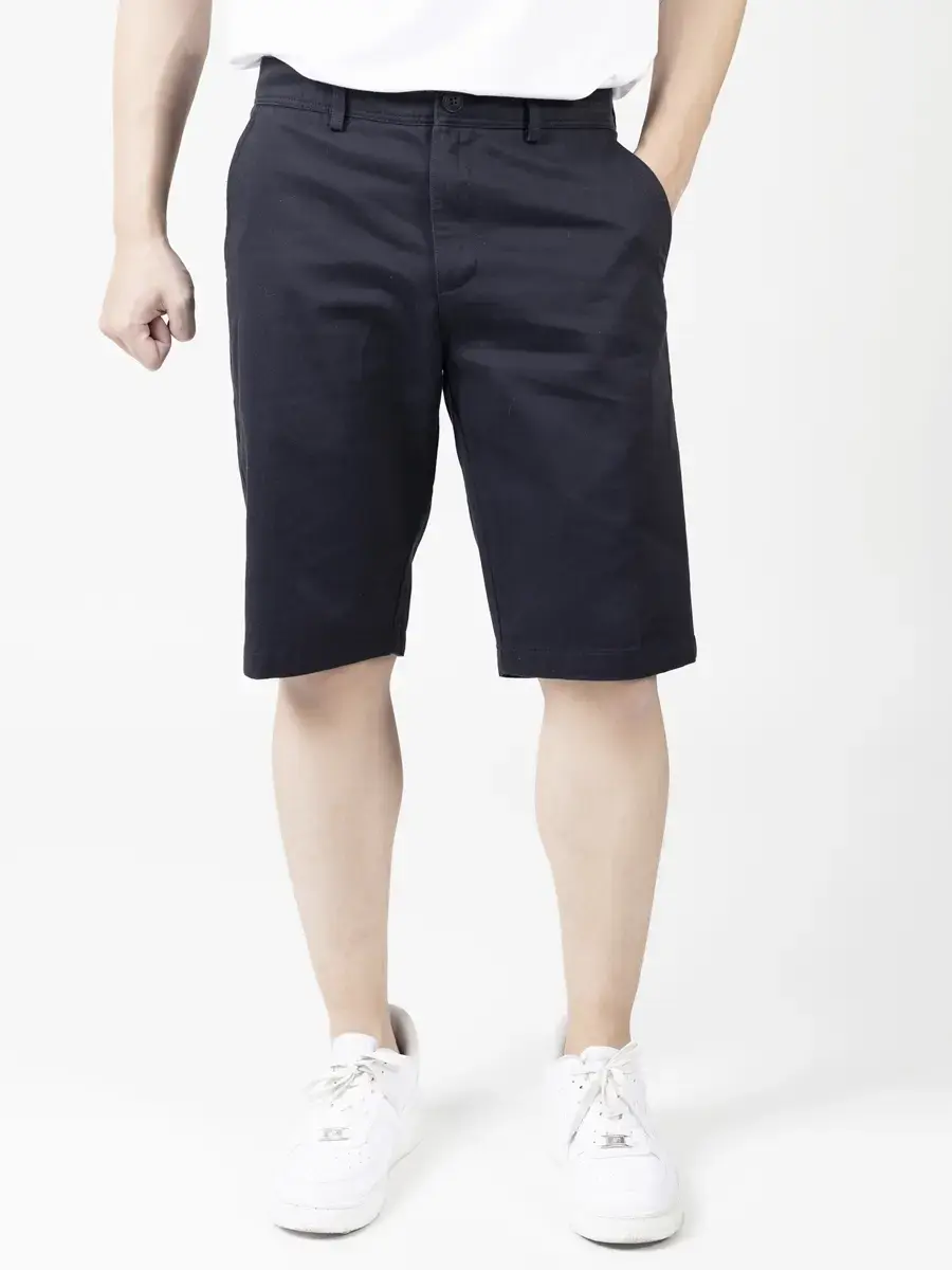 Quần sooc kaki diễu miệng túi sau - Đen - 34