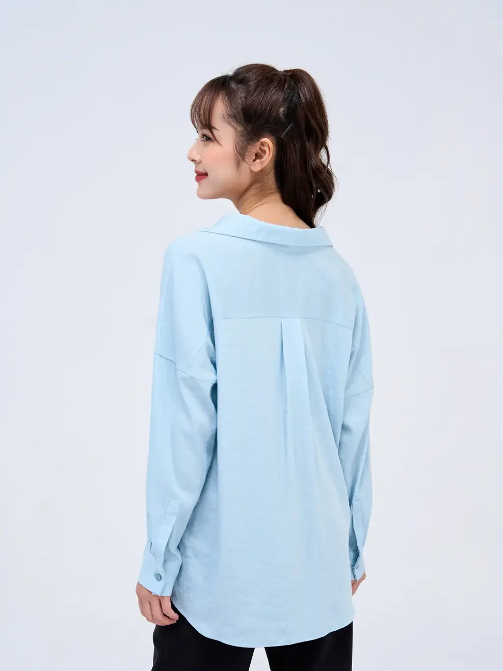 Sơ mi dài tay nữ suông cổ trễ - Xanh - L