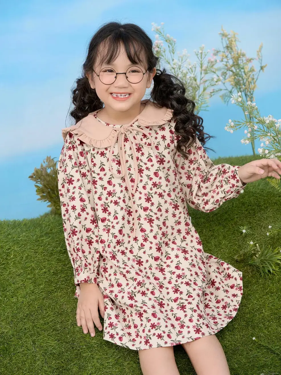 Váy trẻ em dáng xuông cổ rời - Hoa đỏ - 2