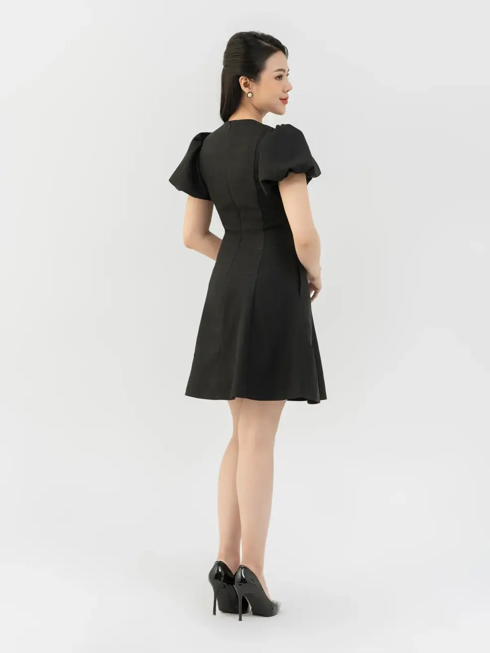 Váy 7 Mành Tay Bồng - Đen - S