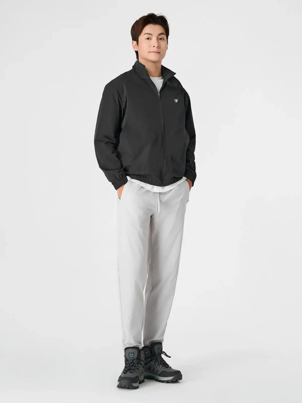 Áo Khoác Gió Nam Cổ Dựng Cúc Bấm - ĐEN 002 - M