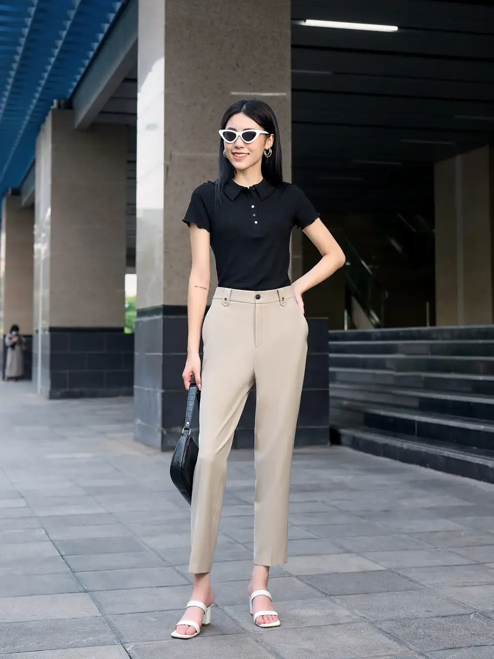 Quần âu nữ cơ bản đỉa OZE - Be - XL