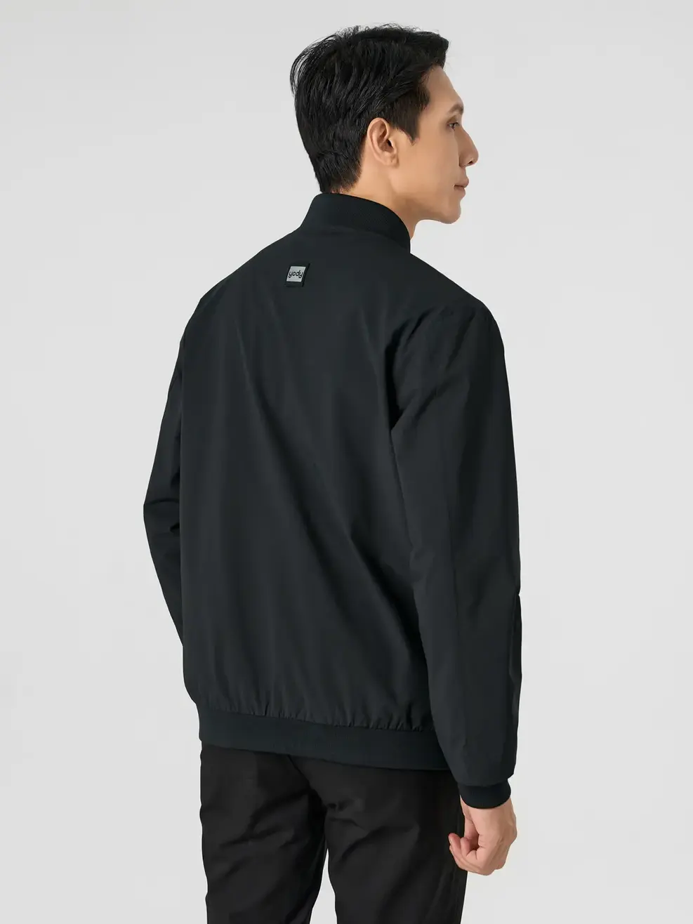 Áo Khoác Nam Bomber Phối Lót - Đen - M