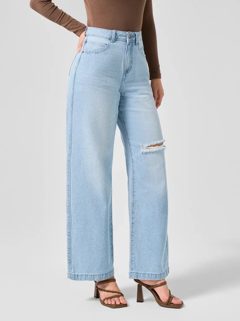 Quần Jean Nữ Ống Suông Mài Xước - Xanh nhạt - 30