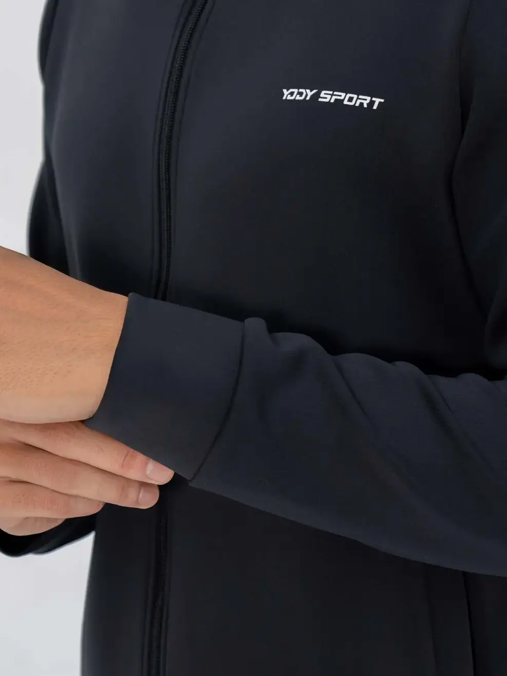 Áo khoác thể thao nam bo gấu - Đen - M