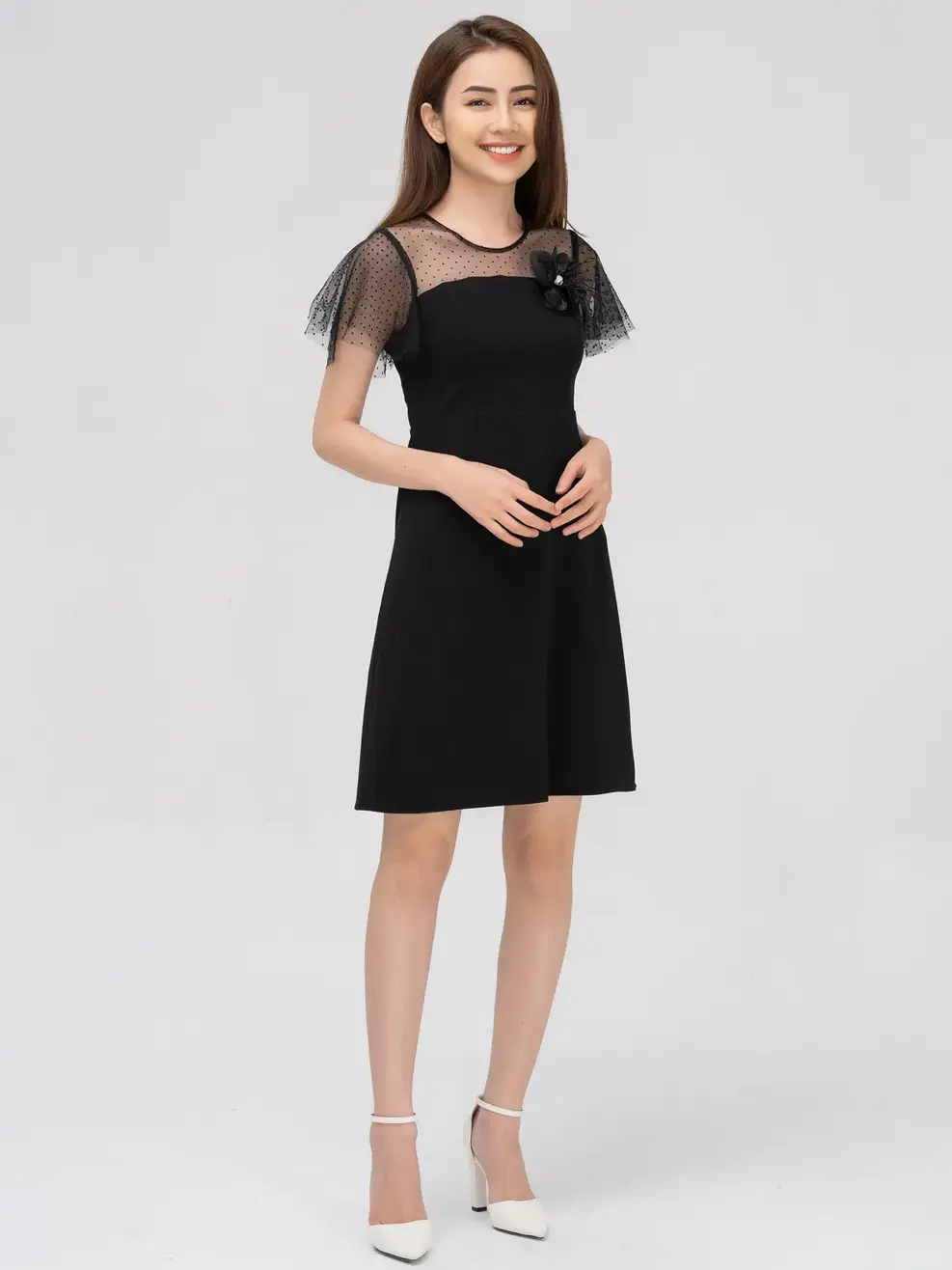 Đầm phối ren tay loe - Đen - M