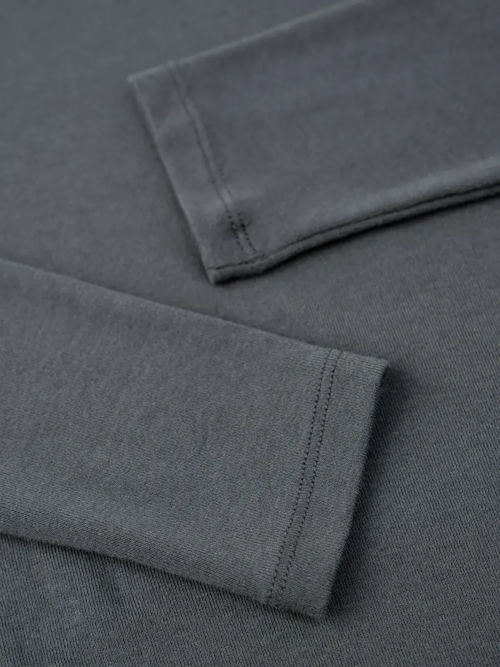 Áo Thu Đông Nữ Cổ Tim - Ghi Đậm - S