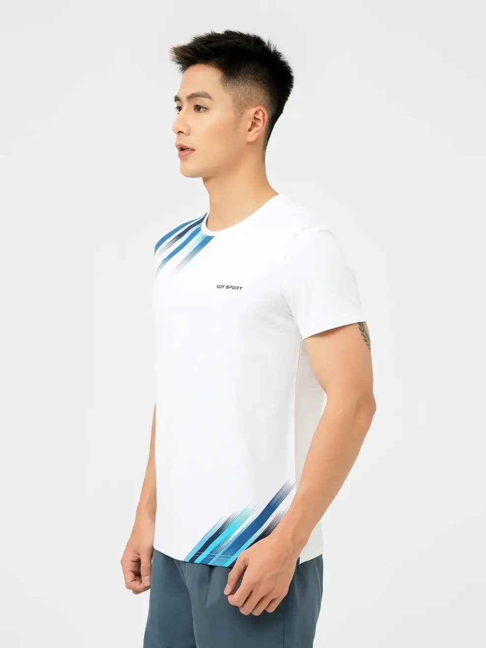T-shirt Thể Thao Nam Hoạ Tiết Tràn Thân - Trắng - M