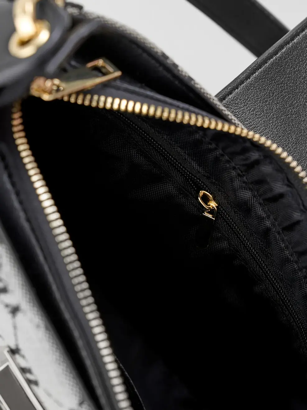 Túi Nữ Đeo Vai Phối Họa Tiết Dệt - Đen - F