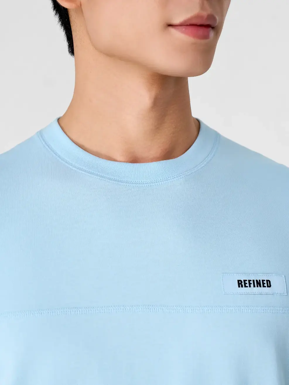 Áo Phông Nam Regular Mác Dệt in Chữ Ngực - Xanh da trời 045 - M