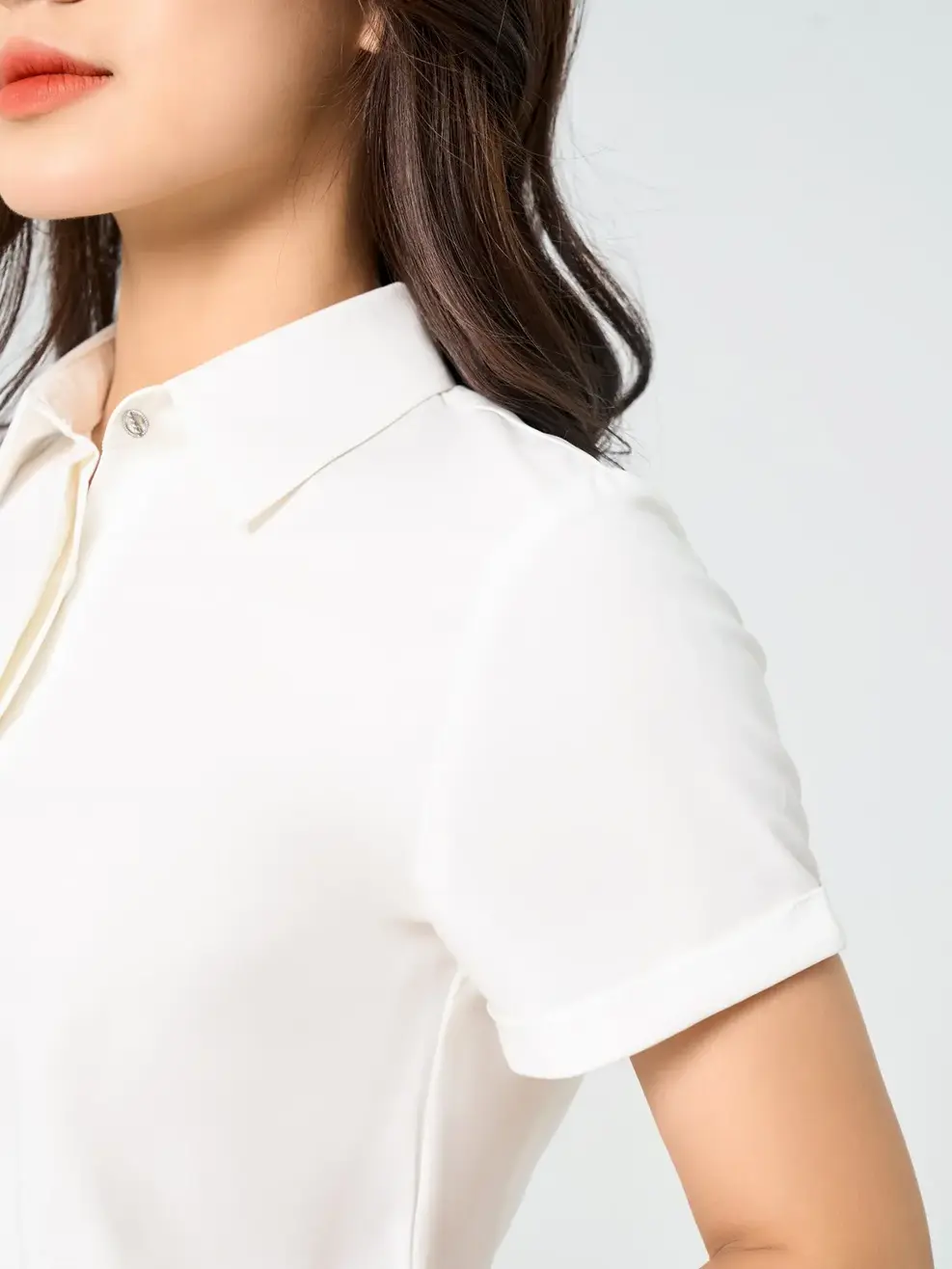 Áo Sơ Mi Tay Ngắn Nữ Nano Thêu Nẹp - Trắng - M