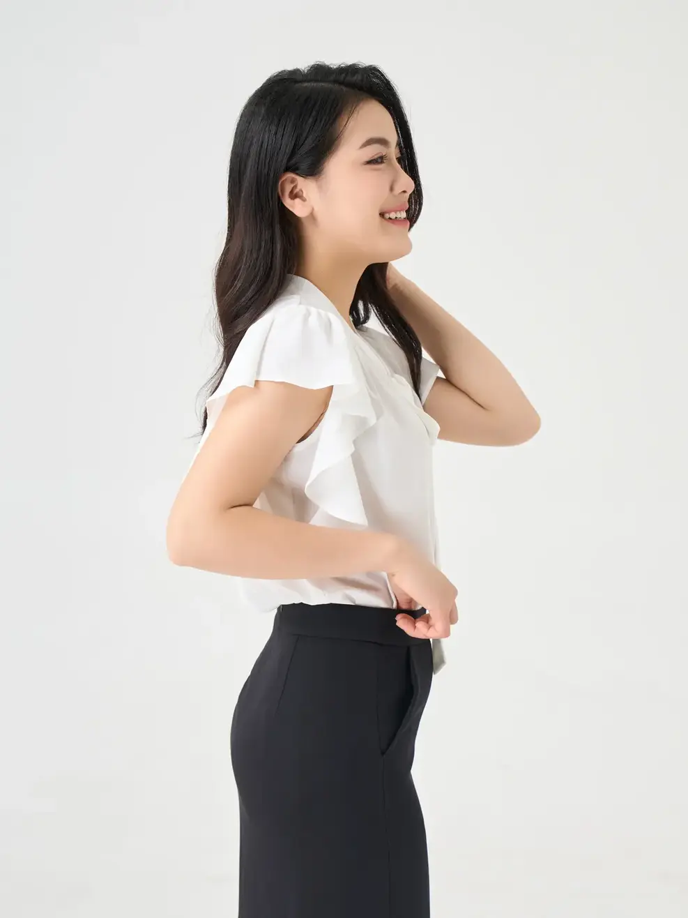 Sơ Mi Cộc Tay Nữ Bèo Tiên Cổ Nơ - Trắng - S