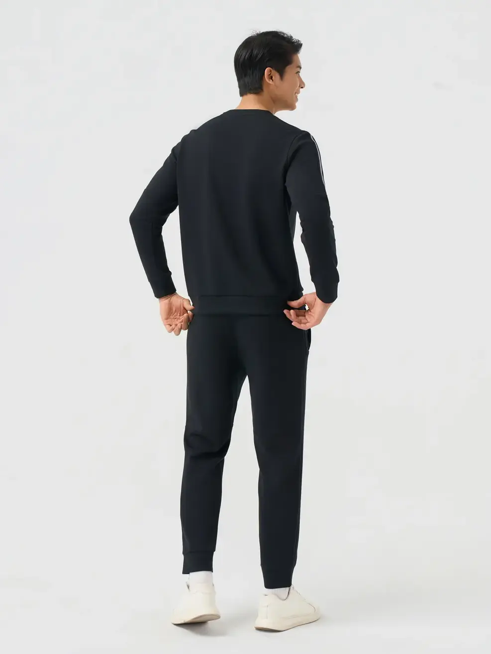 Bộ Đồ Nỉ Thể Thao Cổ Tròn Dây Dệt - ĐEN 002 - M