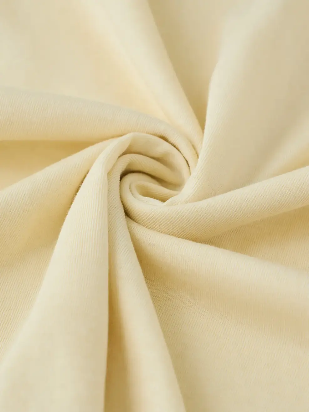 Áo Phông Nữ Regular Cổ Tim - Vàng 023 - S