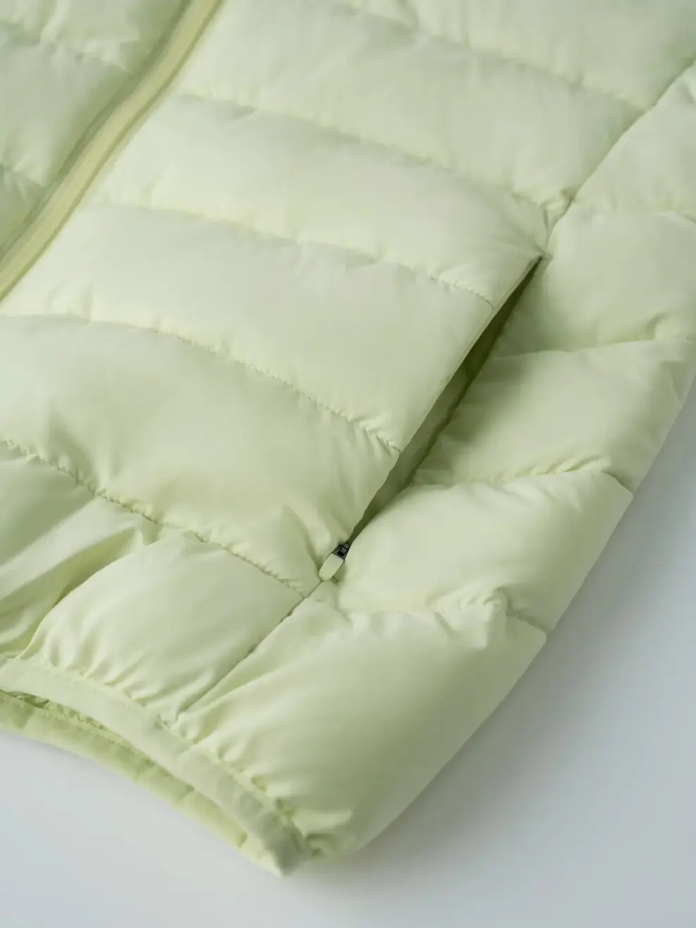 Áo Phao Nữ Mũ Ẩn 4S.Plus - Xanh lá 083 - M