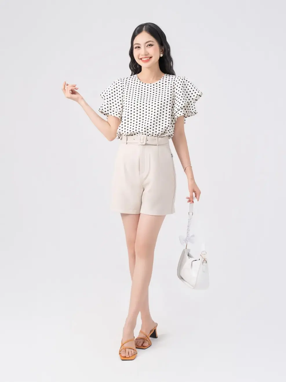 Áo Sơ Mi Tay Ngắn Nữ Tay Loe 2 Tầng - KEM BI ĐEN - S